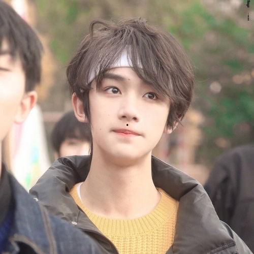 日本人爆料丁程鑫视频,日本粉丝视角下的真实瞬间  第1张